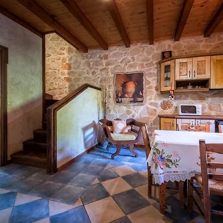 Ktima Kourou Landsted *