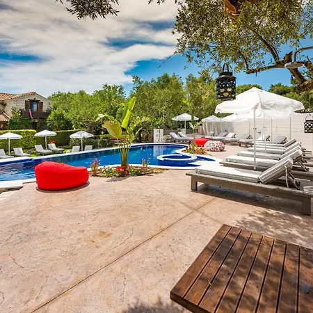 Landsted Ktima Kourou Plános